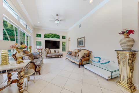 Tiny photo for 11065 Canary Island Court, Plantation, FL 33324 (MLS # B26048572)