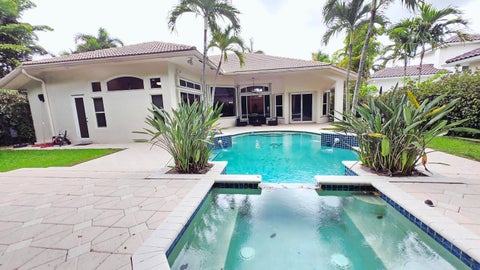 Tiny photo for 11065 Canary Island Court, Plantation, FL 33324 (MLS # B26048572)