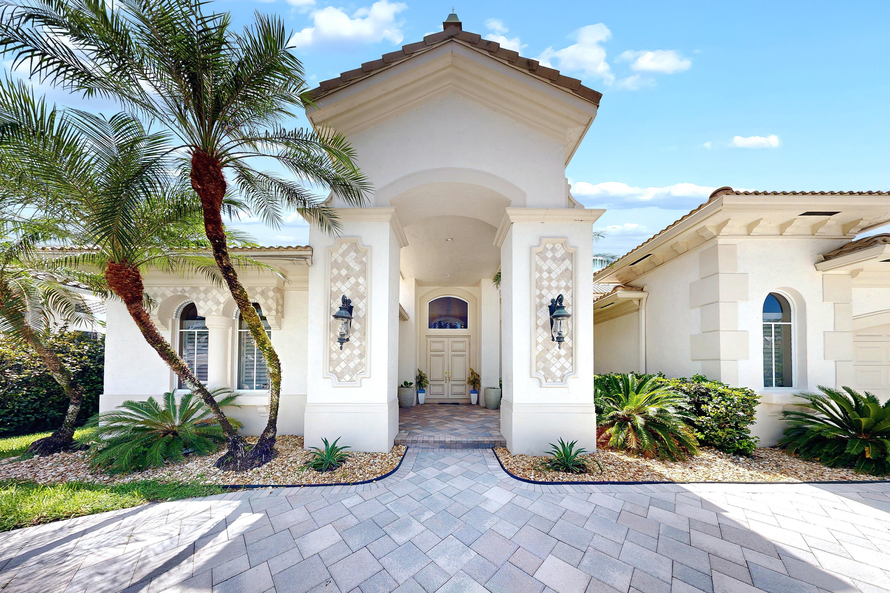 11065 Canary Island Court