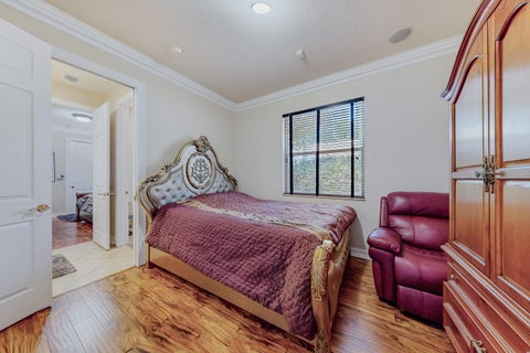 Tiny photo for 11065 Canary Island Court, Plantation, FL 33324 (MLS # B26048572)