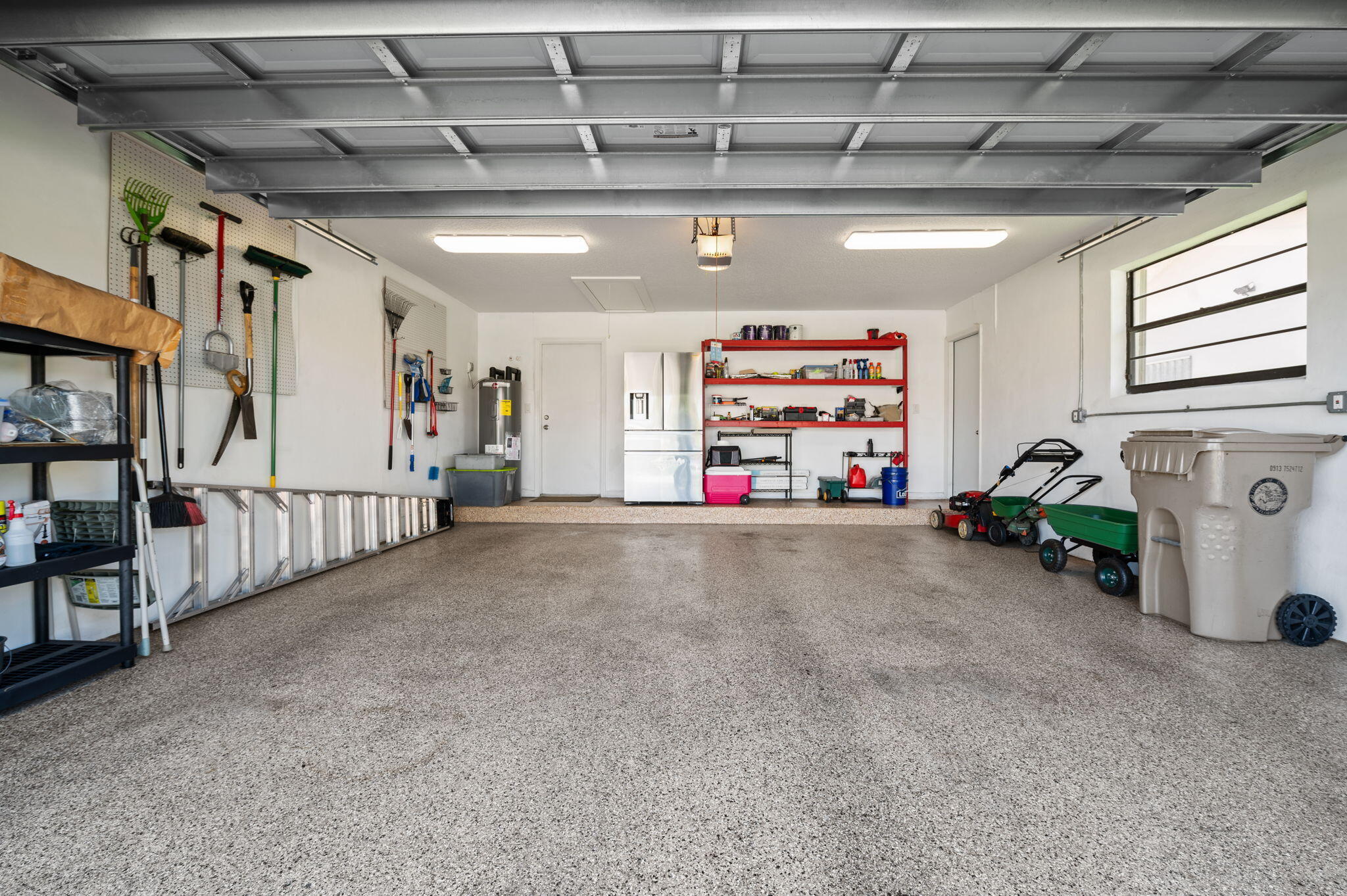 WAVERLY HUNDRED - Residential