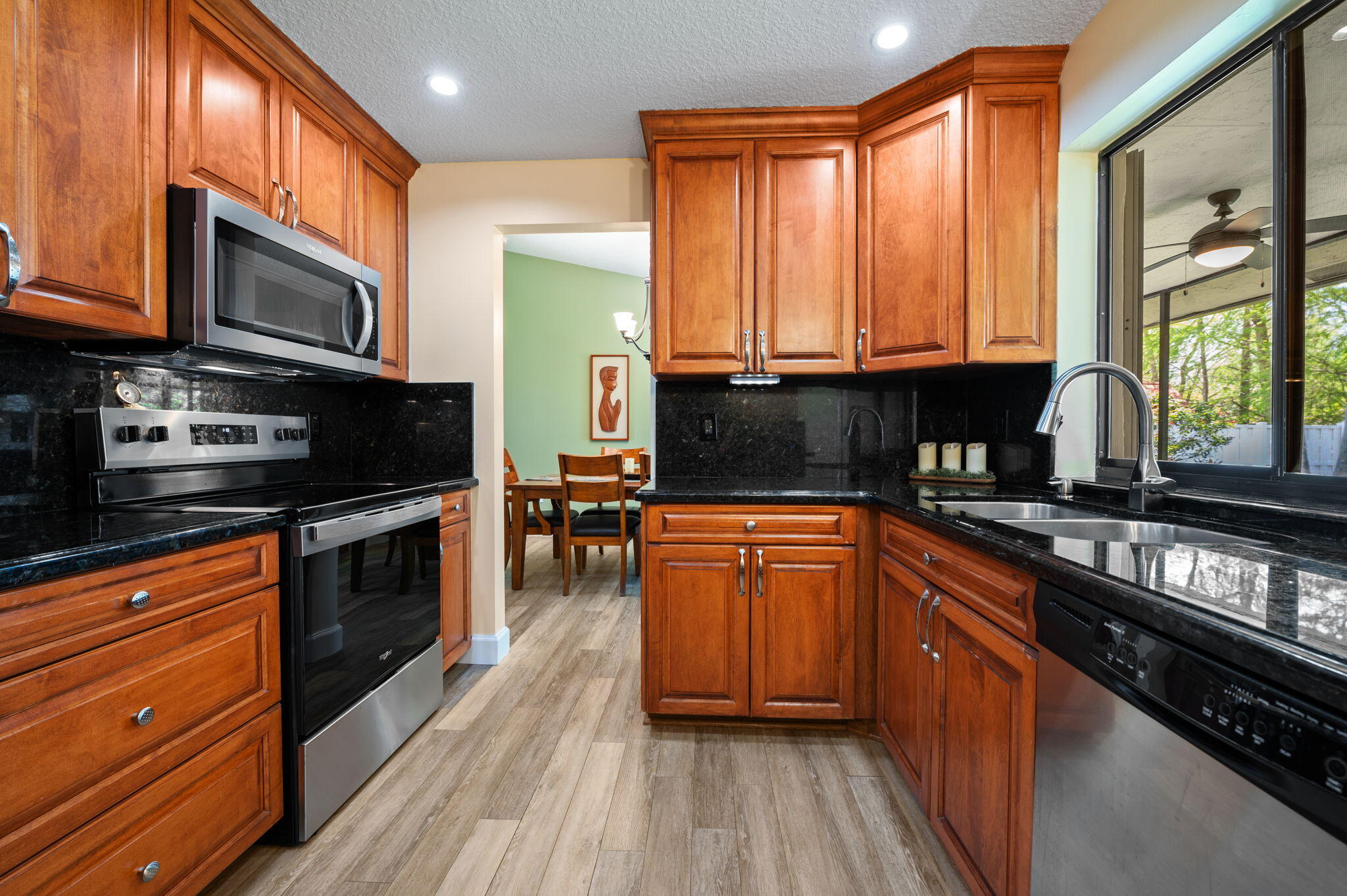 WAVERLY HUNDRED - Residential