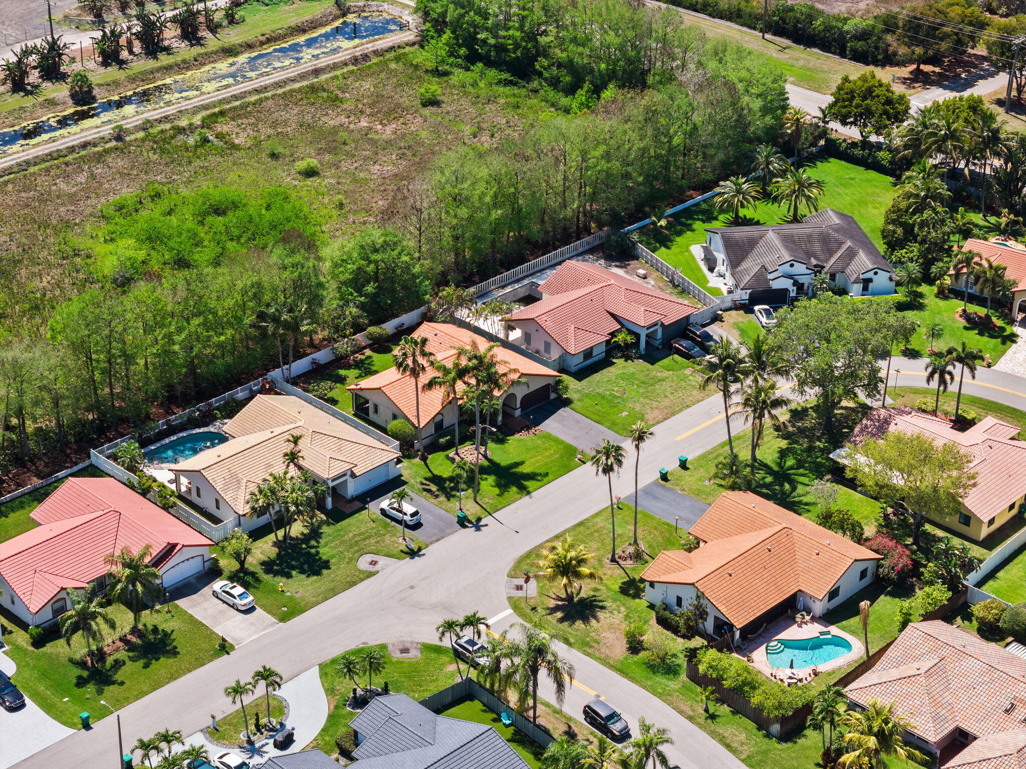 WAVERLY HUNDRED - Residential