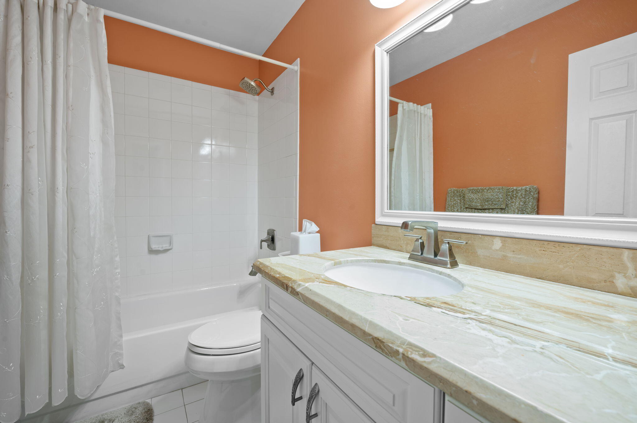 WAVERLY HUNDRED - Residential