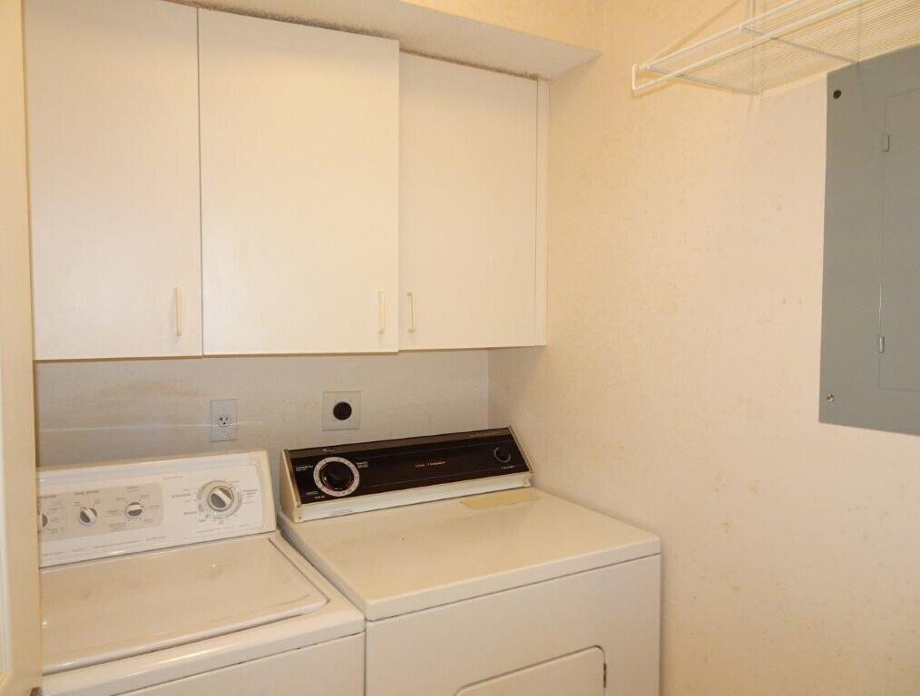 Granville Condominium F - Residential