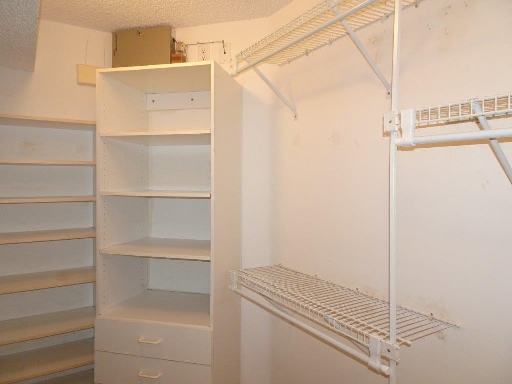 Granville Condominium F - Residential