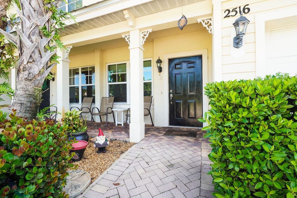 Photo of 2516 Creekside Drive, Fort Pierce, FL 34981 (MLS # R10755222)