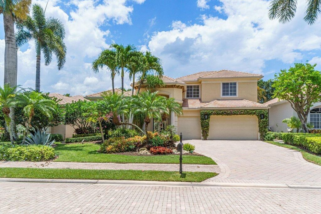 Photo of 115 Vintageisle Lane, Palm Beach Gardens, FL 33418 (MLS # R10891498)