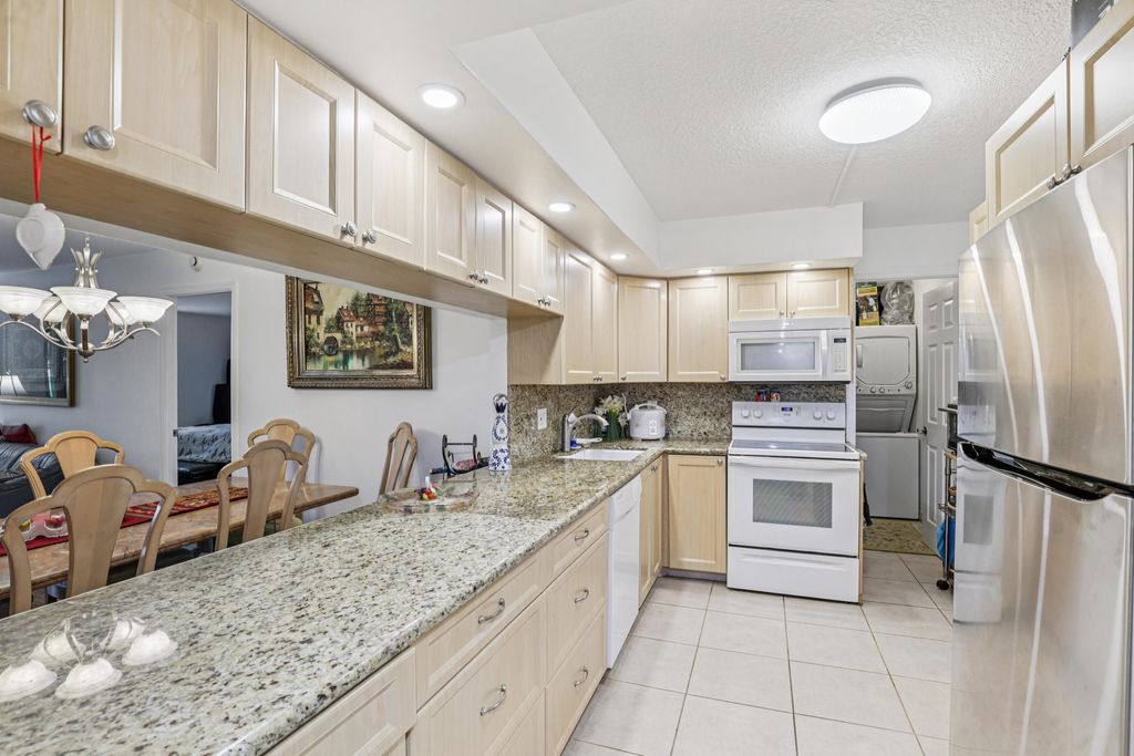 Photo of 250 NW 67th Street #119, Boca Raton, FL 33487 (MLS # R11161521)