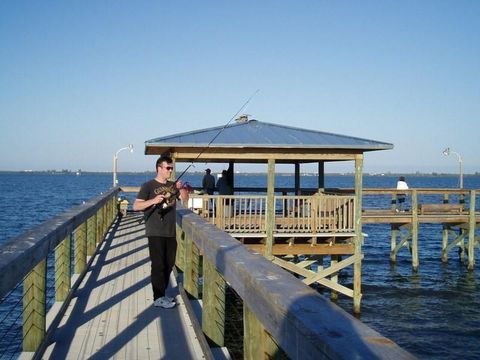 A home in Barefoot Bay