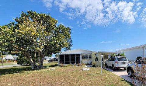 A home in Barefoot Bay