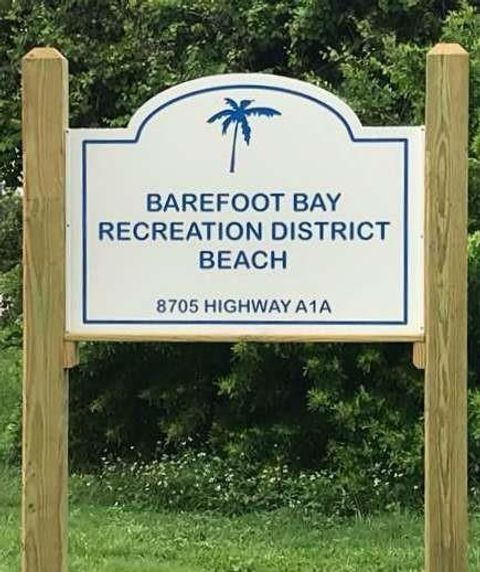 A home in Barefoot Bay