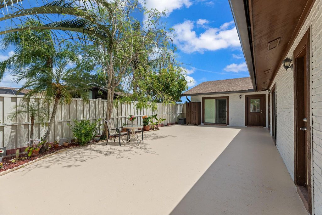 Photo of 9694 Boca Gardens A Parkway #A, Boca Raton, FL 33496 (MLS # R11086984)