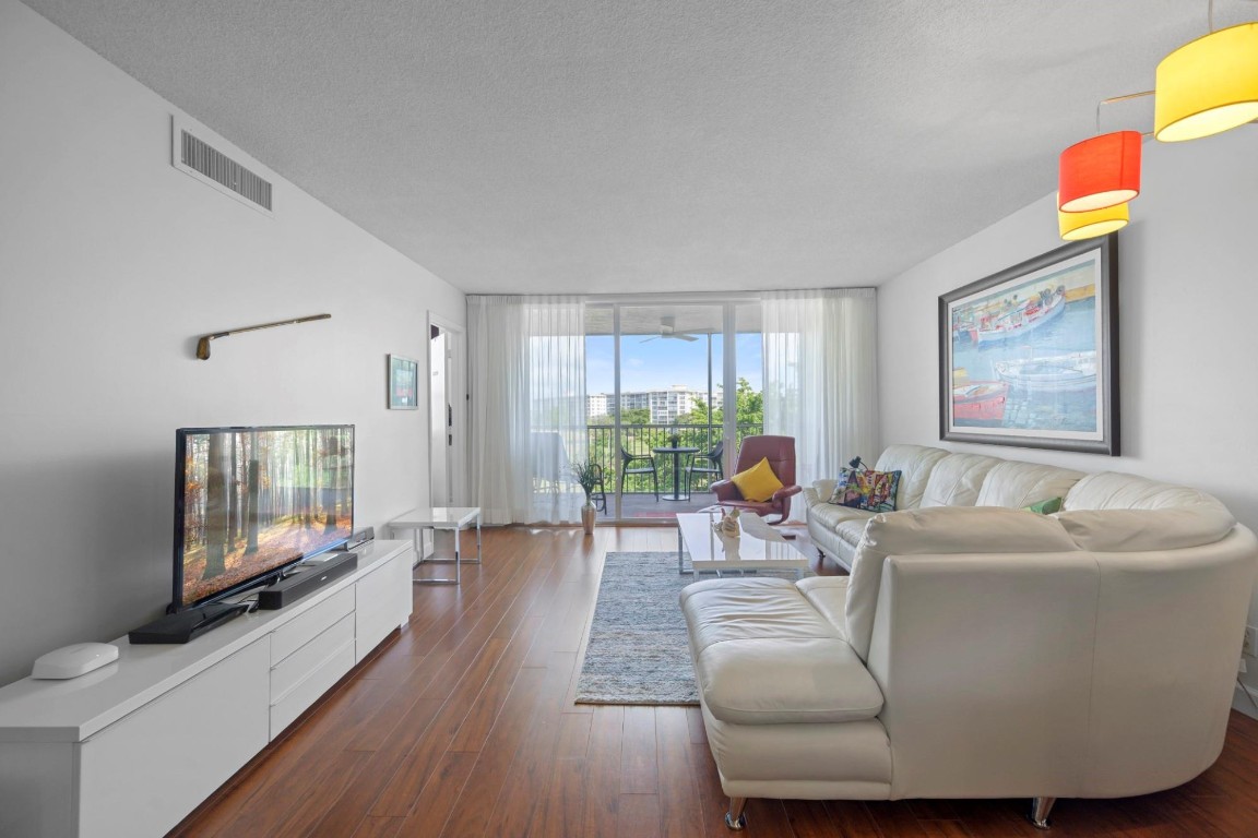 2901 S Palm Aire Drive 502