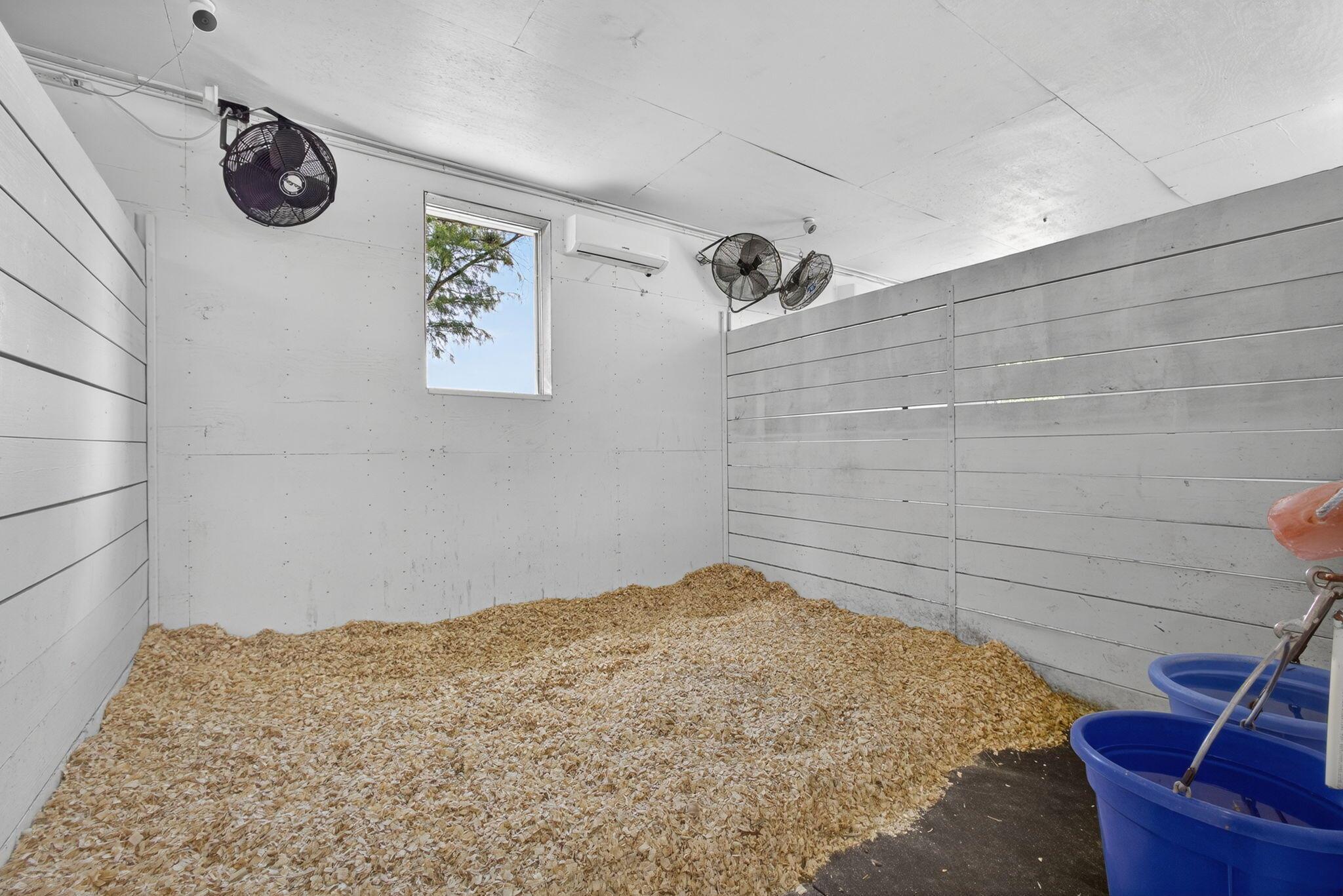 FOX TRAIL - Residential Lease