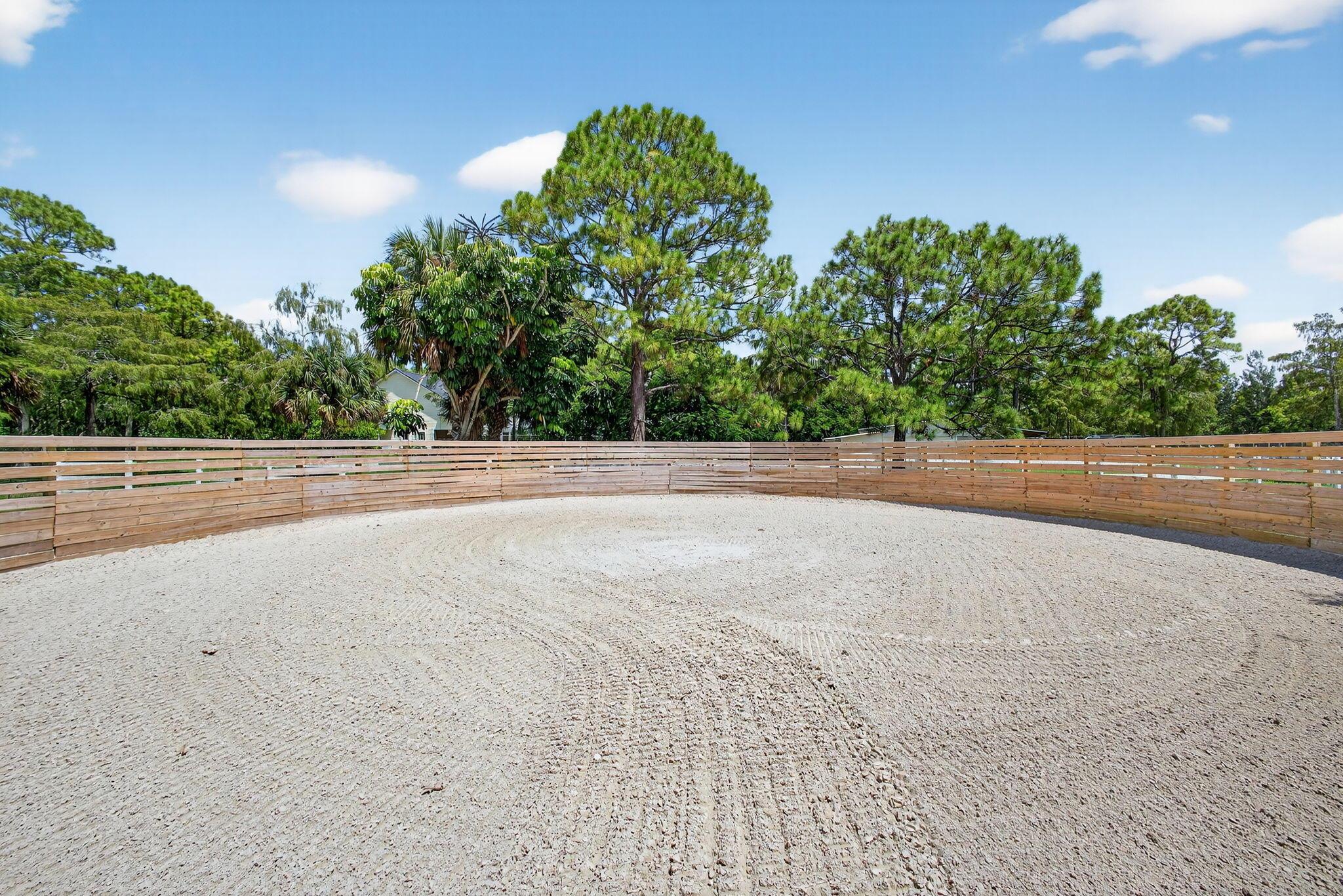 FOX TRAIL - Residential Lease