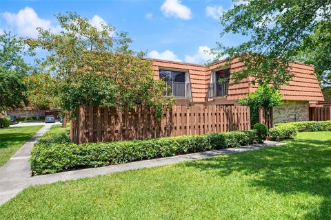 4101 Wimbledon Dr Cooper City FL 33026