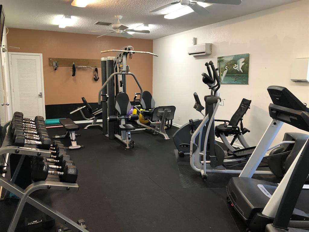 DELRAY OAKS WEST CONDO - Residential Lease