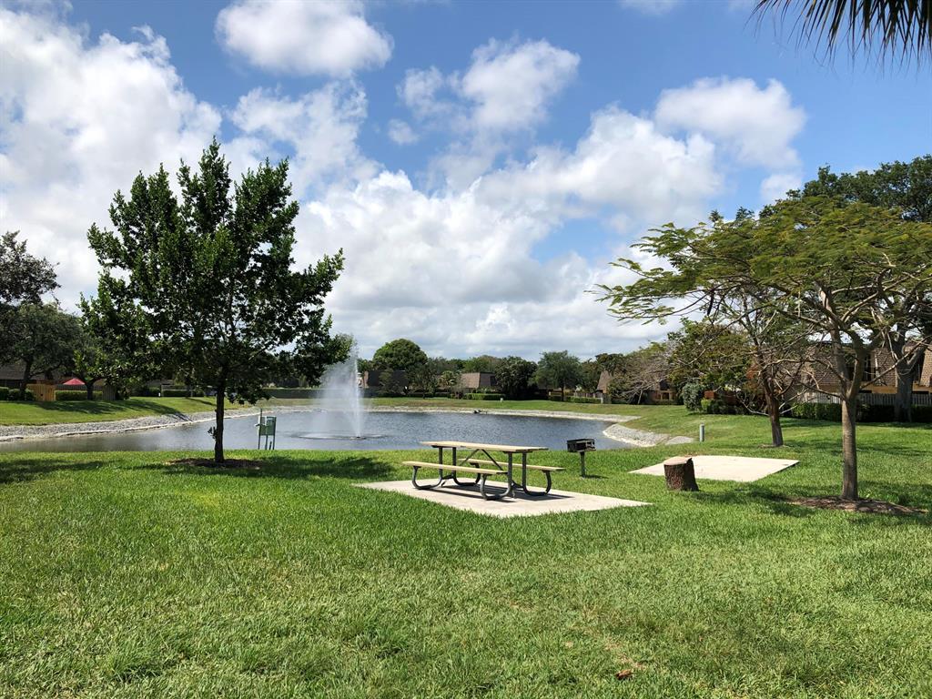 DELRAY OAKS WEST CONDO - Residential Lease