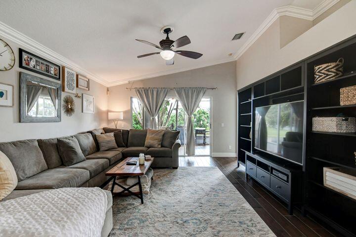 Nautica Sound - Residential Lease