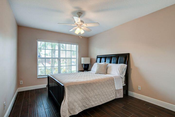 Nautica Sound - Residential Lease