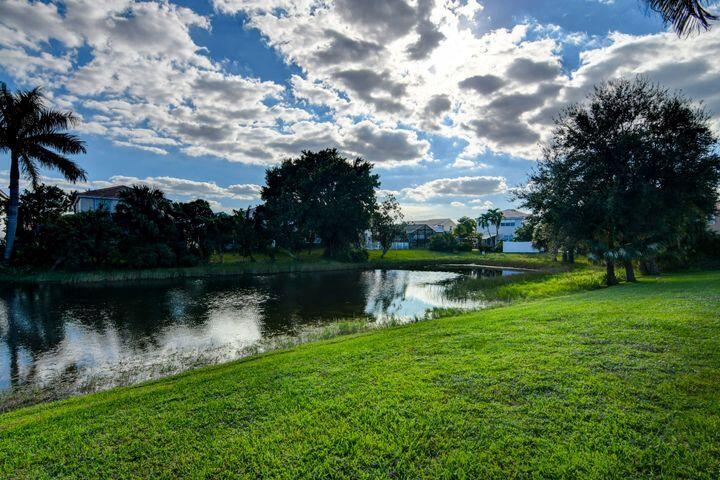 Nautica Sound - Residential Lease