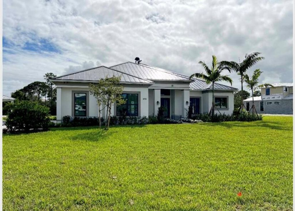 Photo of 679 SW Winston Avenue #356, Palm City, FL 34990 (MLS # R10906866)