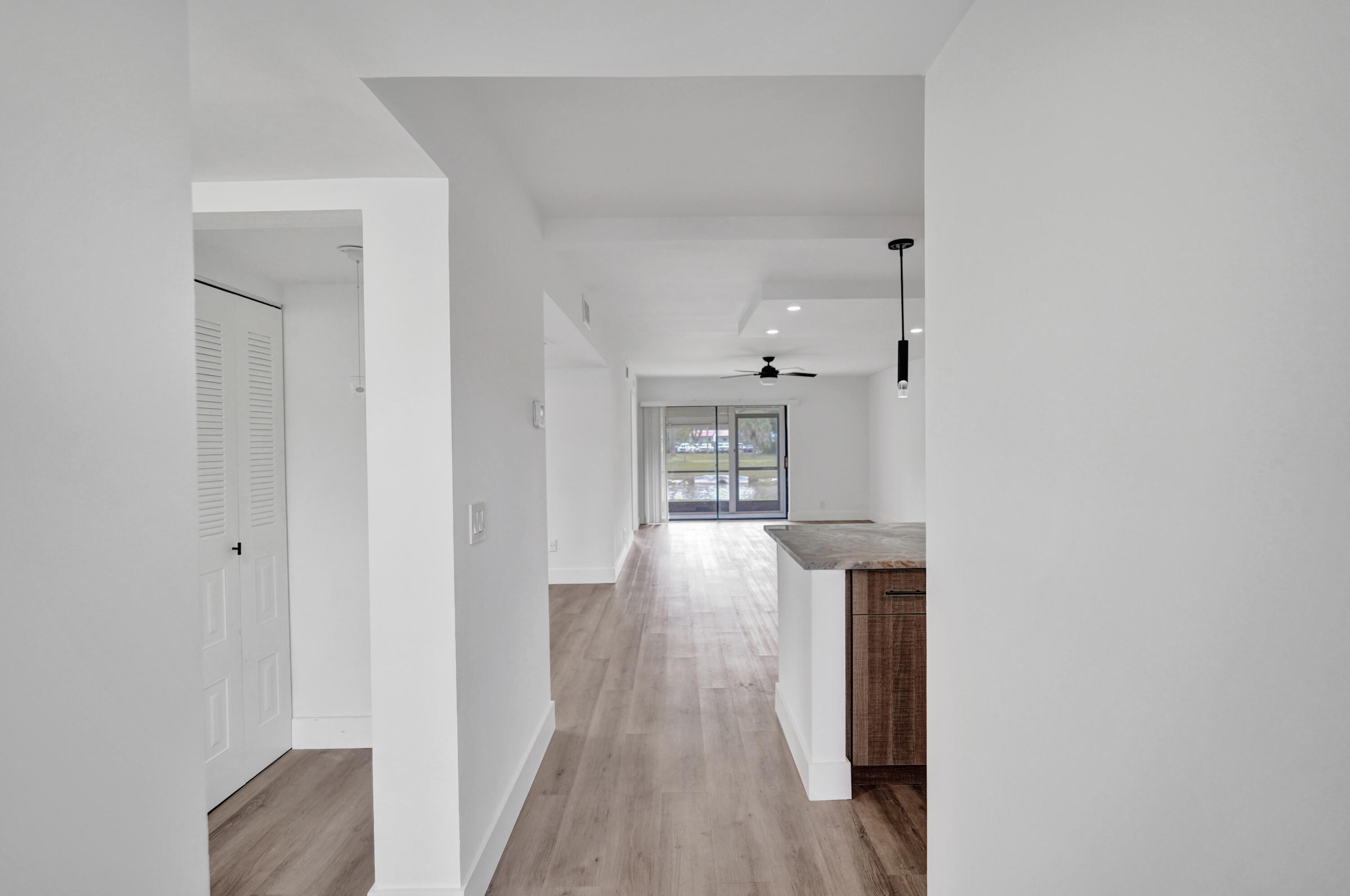 LUCERNE POINT SIX COND UNIT 101 BLDG 8 - Residential