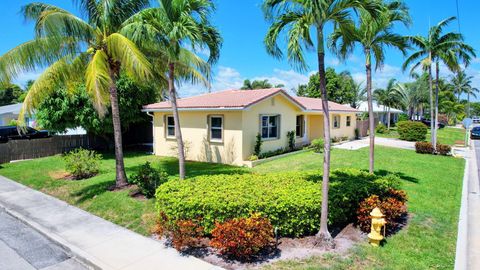 A home in Lake Worth Beach