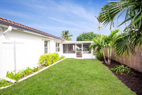 A home in Lake Worth Beach