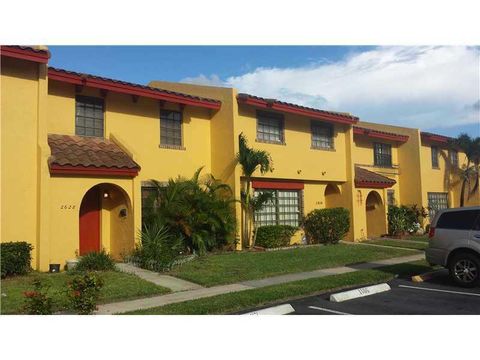 A home in Lauderdale Lakes