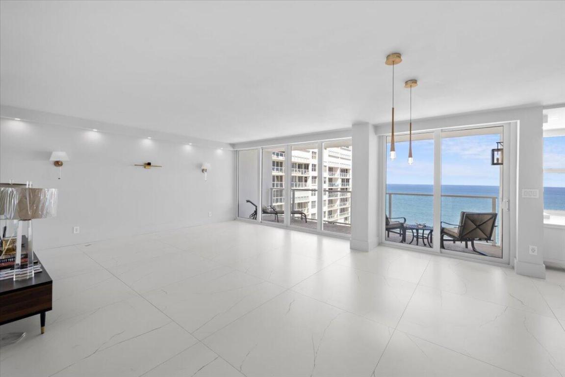 4300 N Ocean Boulevard 15d