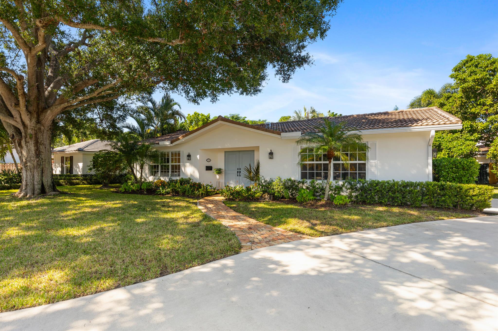 778 NW 6th Drive