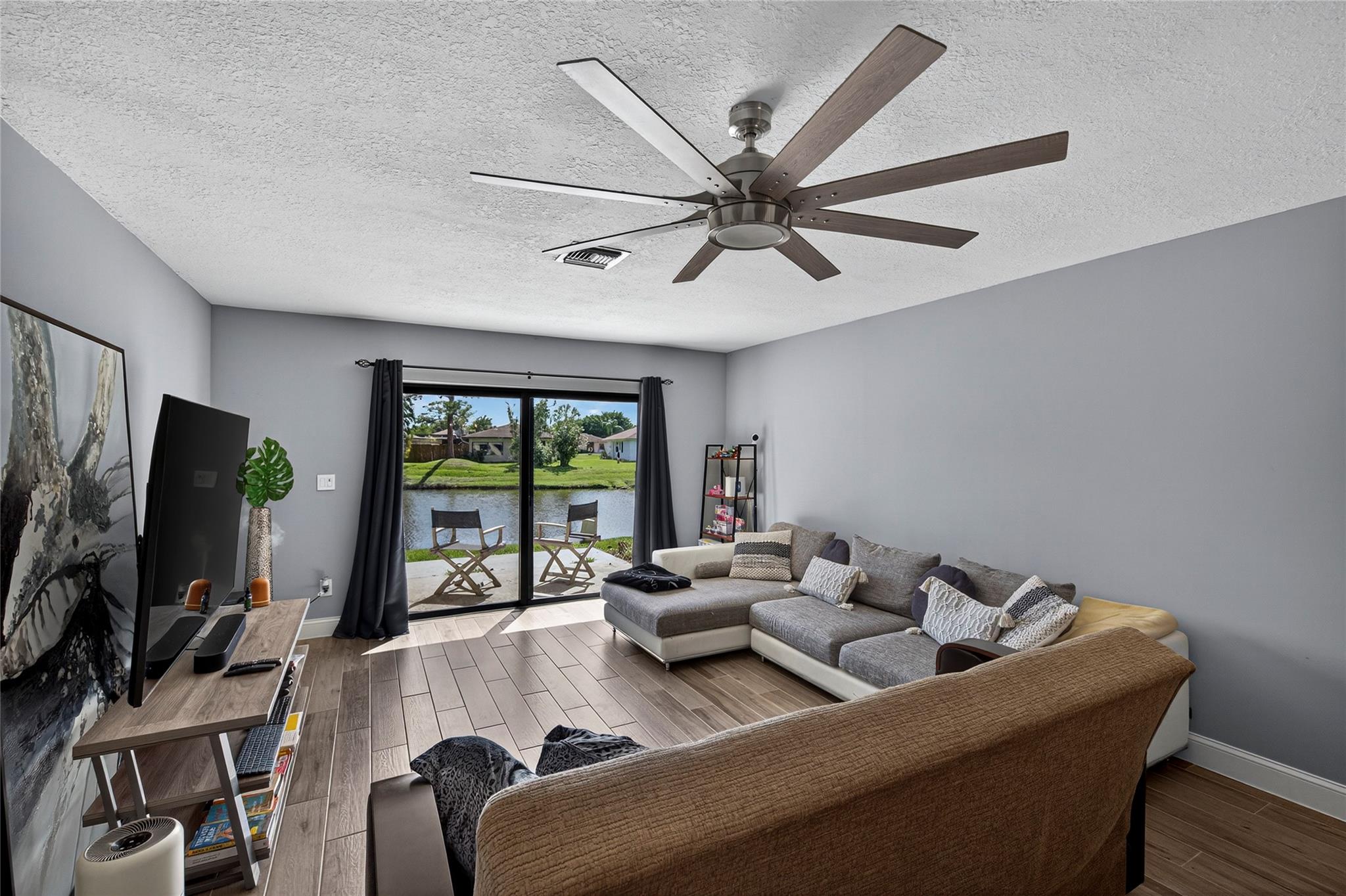 PALM HILL VILLAS - Residential