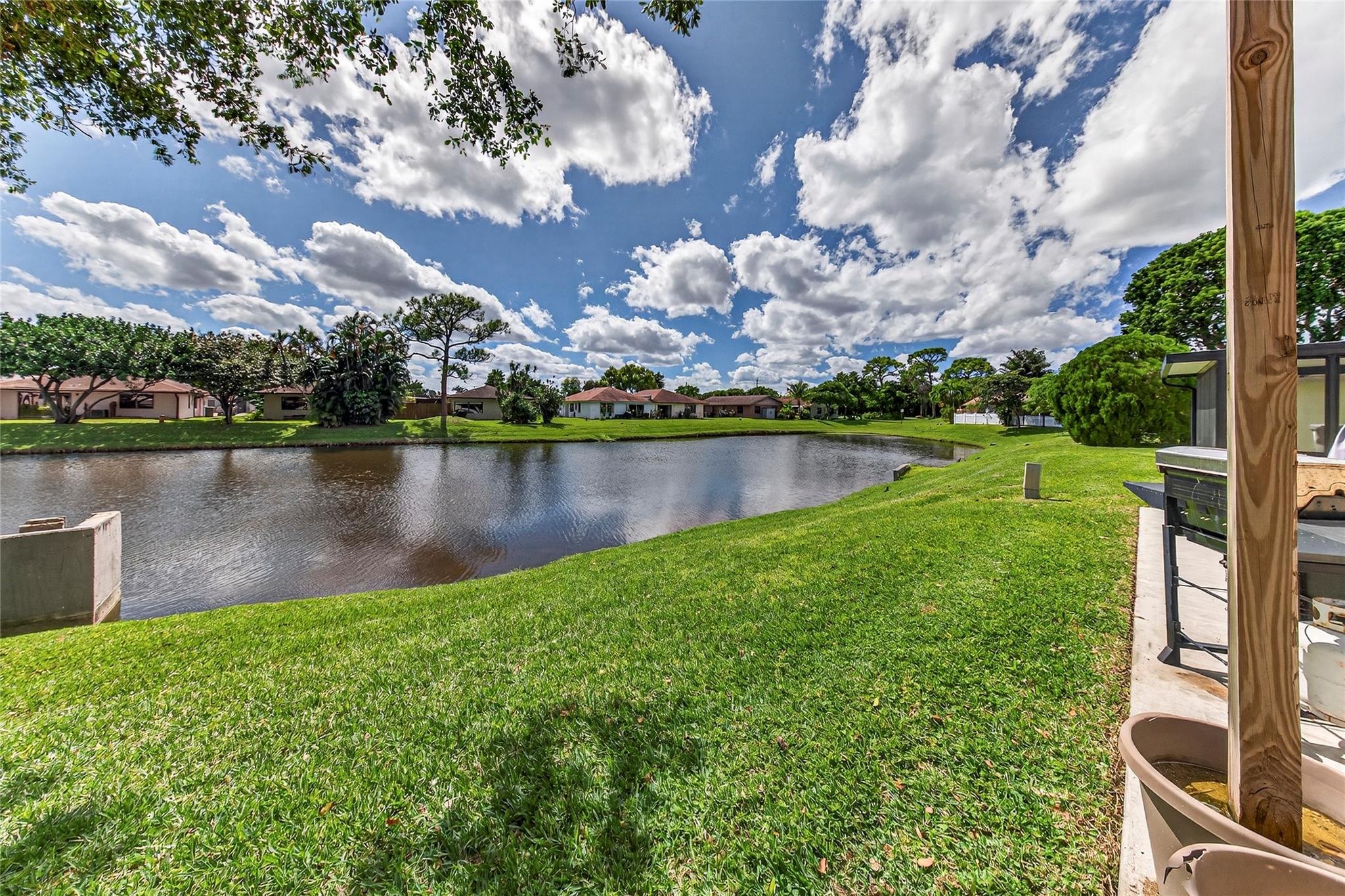 PALM HILL VILLAS - Residential