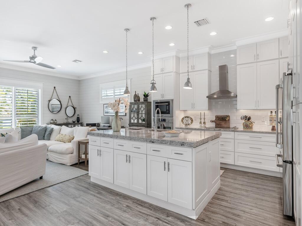 CROSS CREEK LAKE ESTATES PLAT ONE - Residential