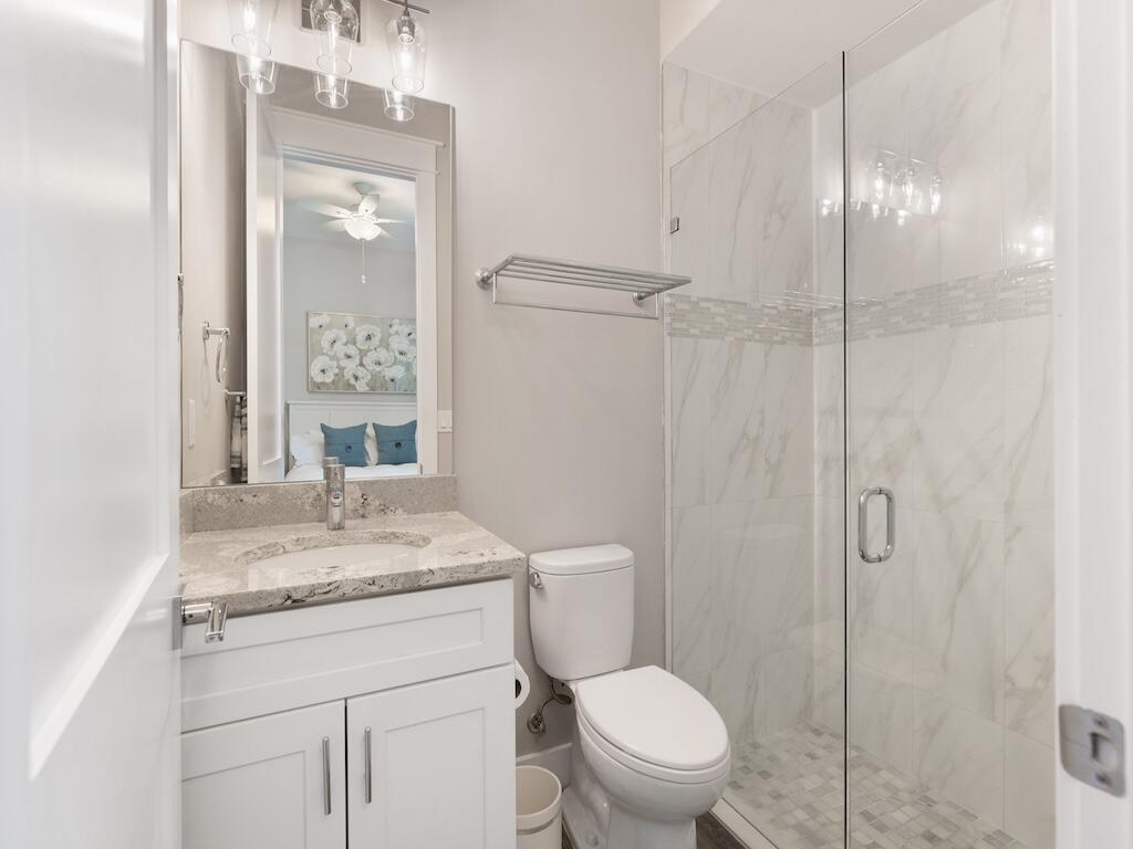 CROSS CREEK LAKE ESTATES PLAT ONE - Residential