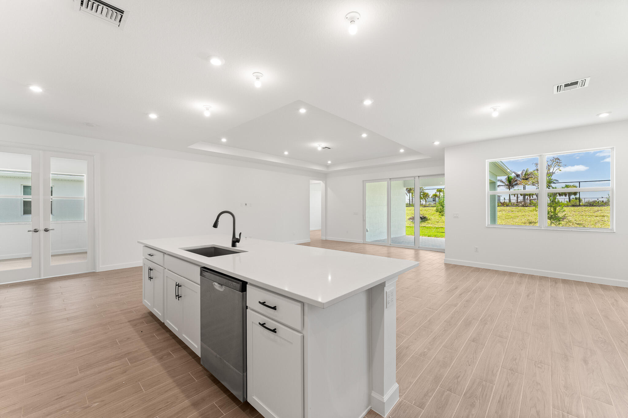 TELARO AT SOUTHERN GROVE PHASE 2 AND 3 - Residential