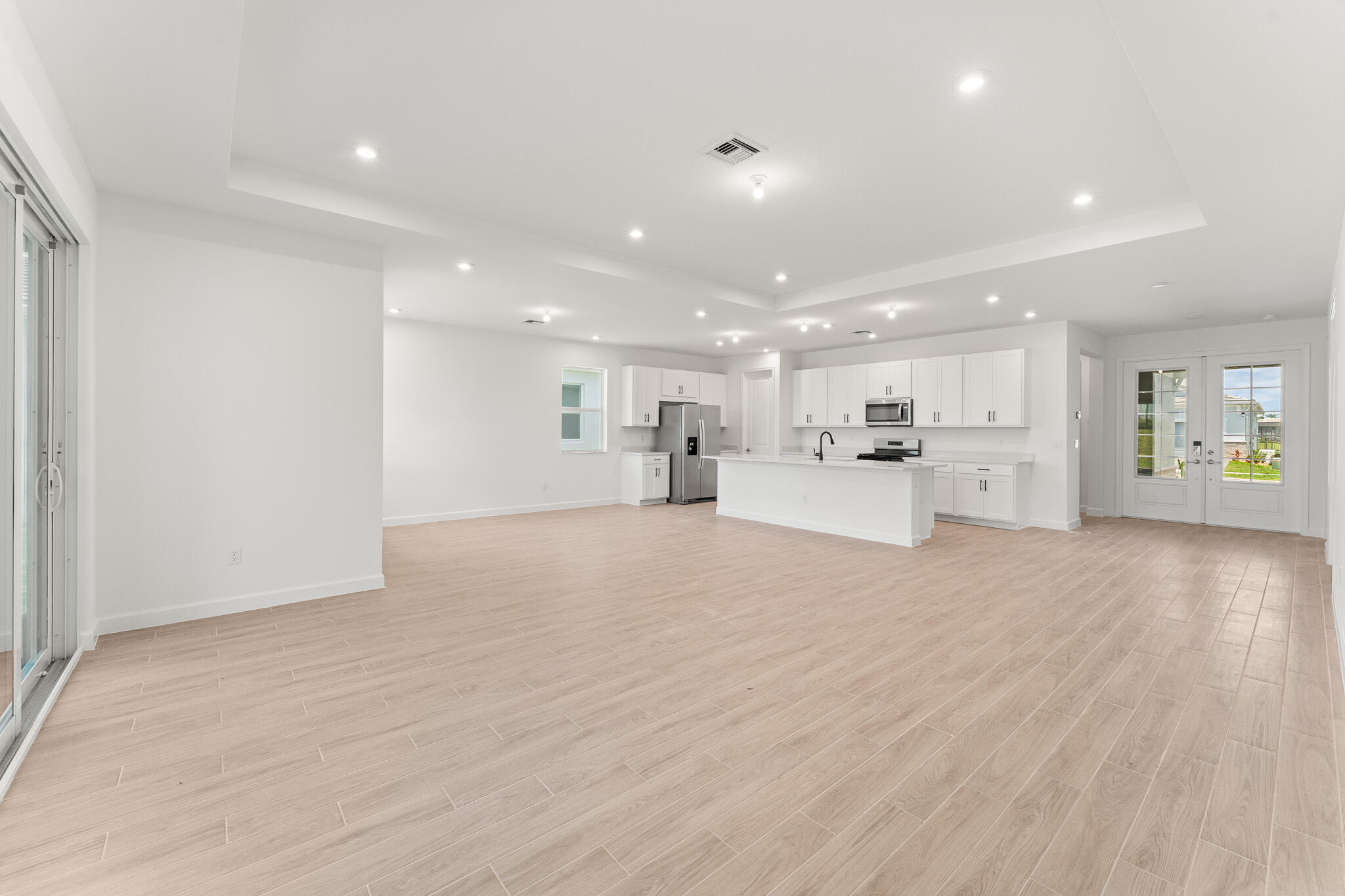 TELARO AT SOUTHERN GROVE PHASE 2 AND 3 - Residential