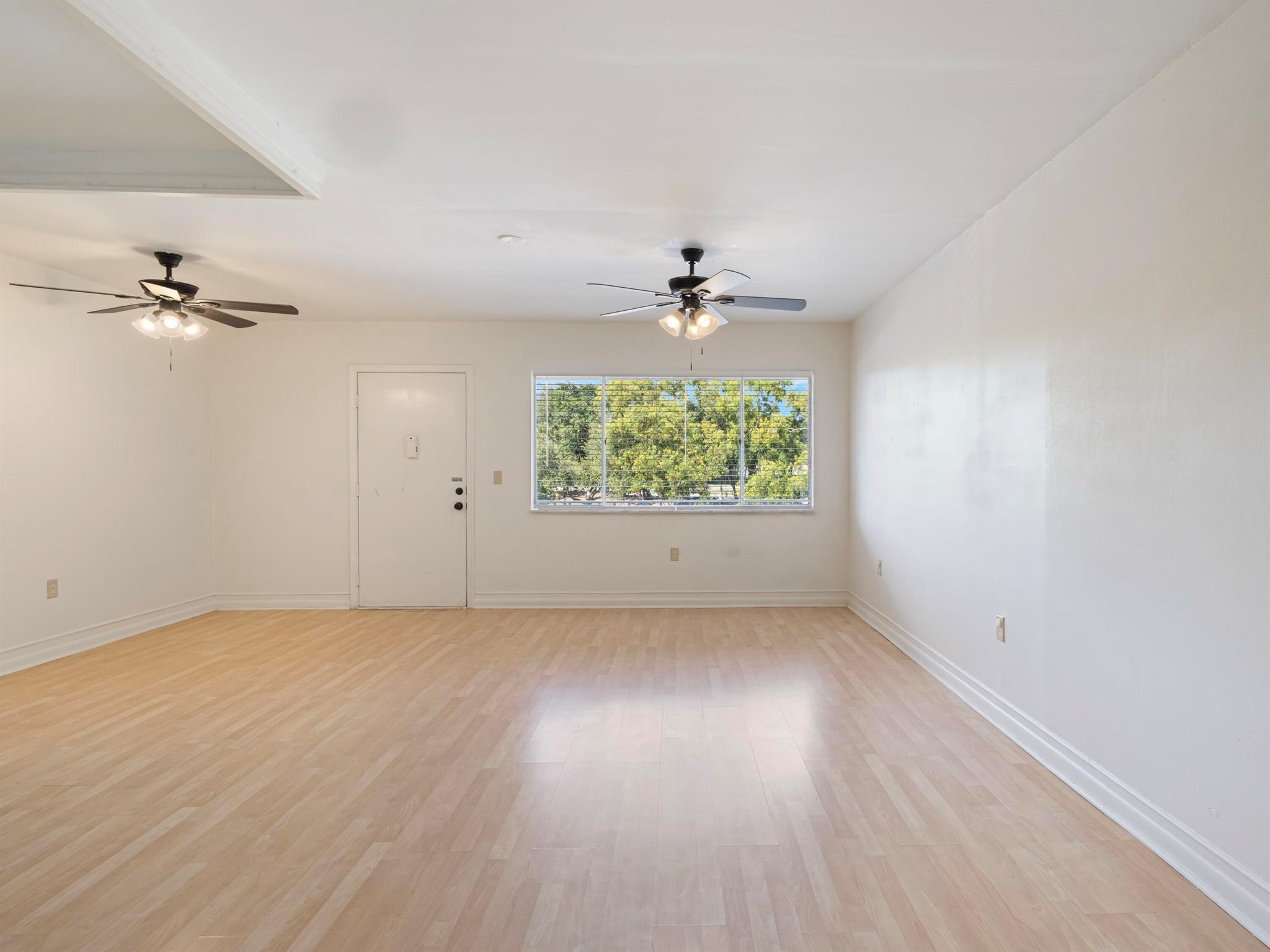 MARINER I CONDO - Residential Lease