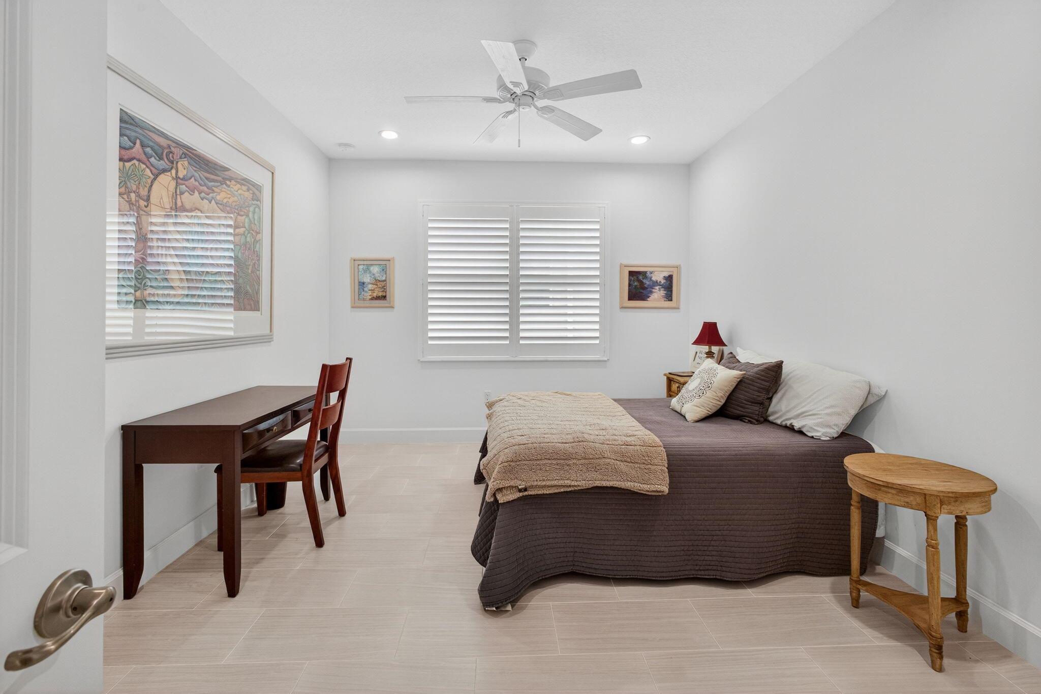 VALENCIA GROVE/RIVERLAND - Residential