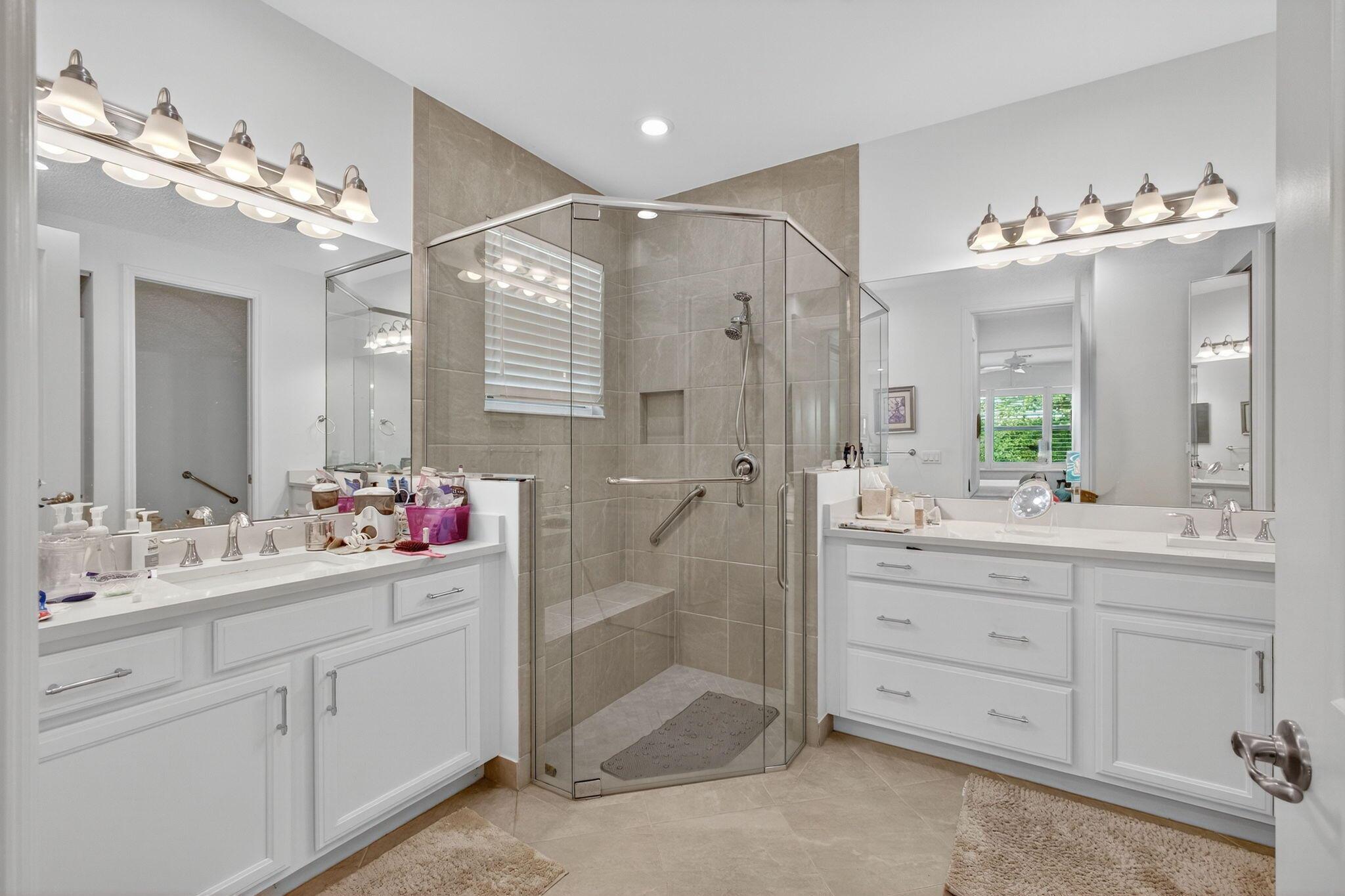 VALENCIA GROVE/RIVERLAND - Residential