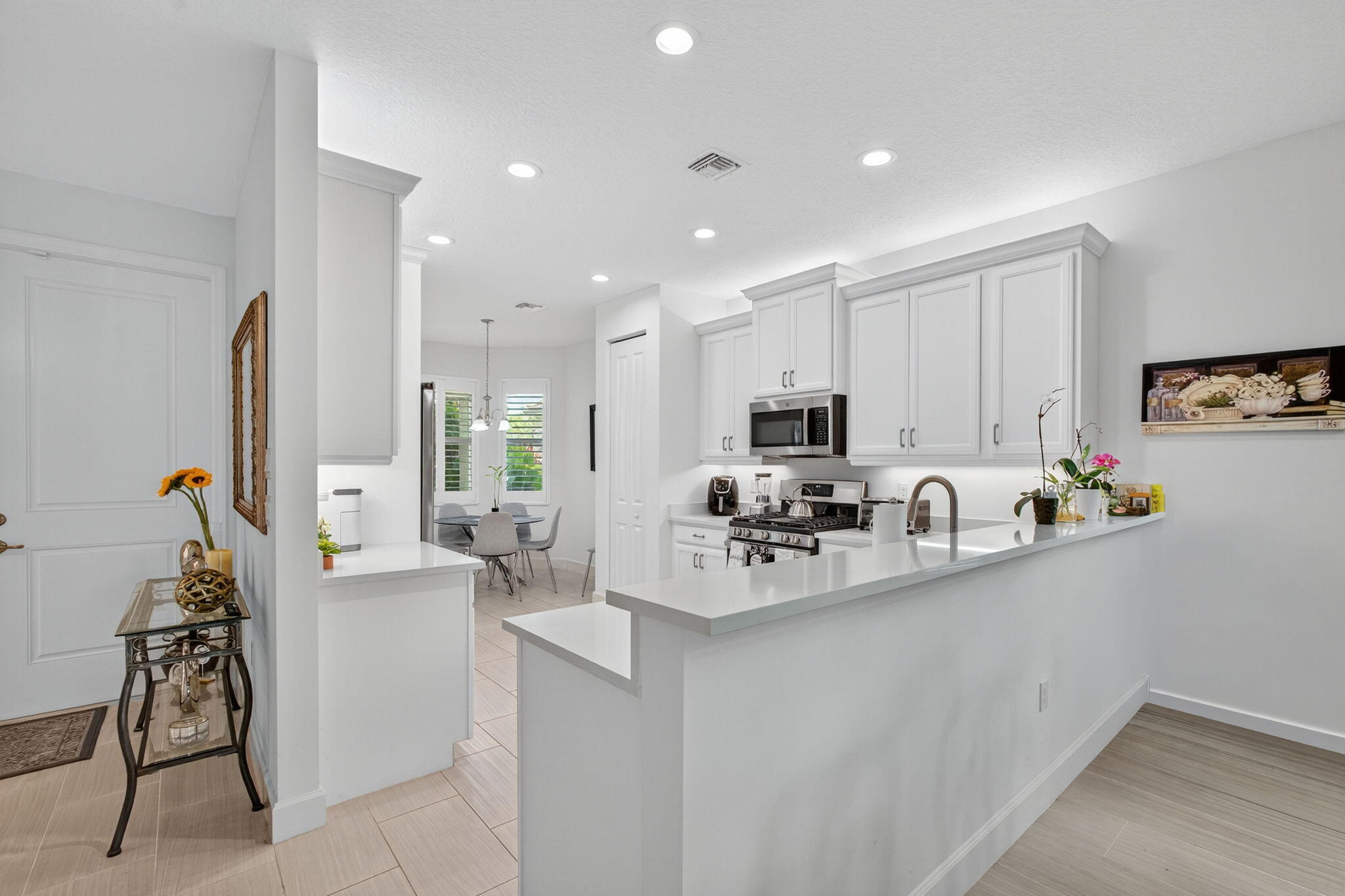 VALENCIA GROVE/RIVERLAND - Residential