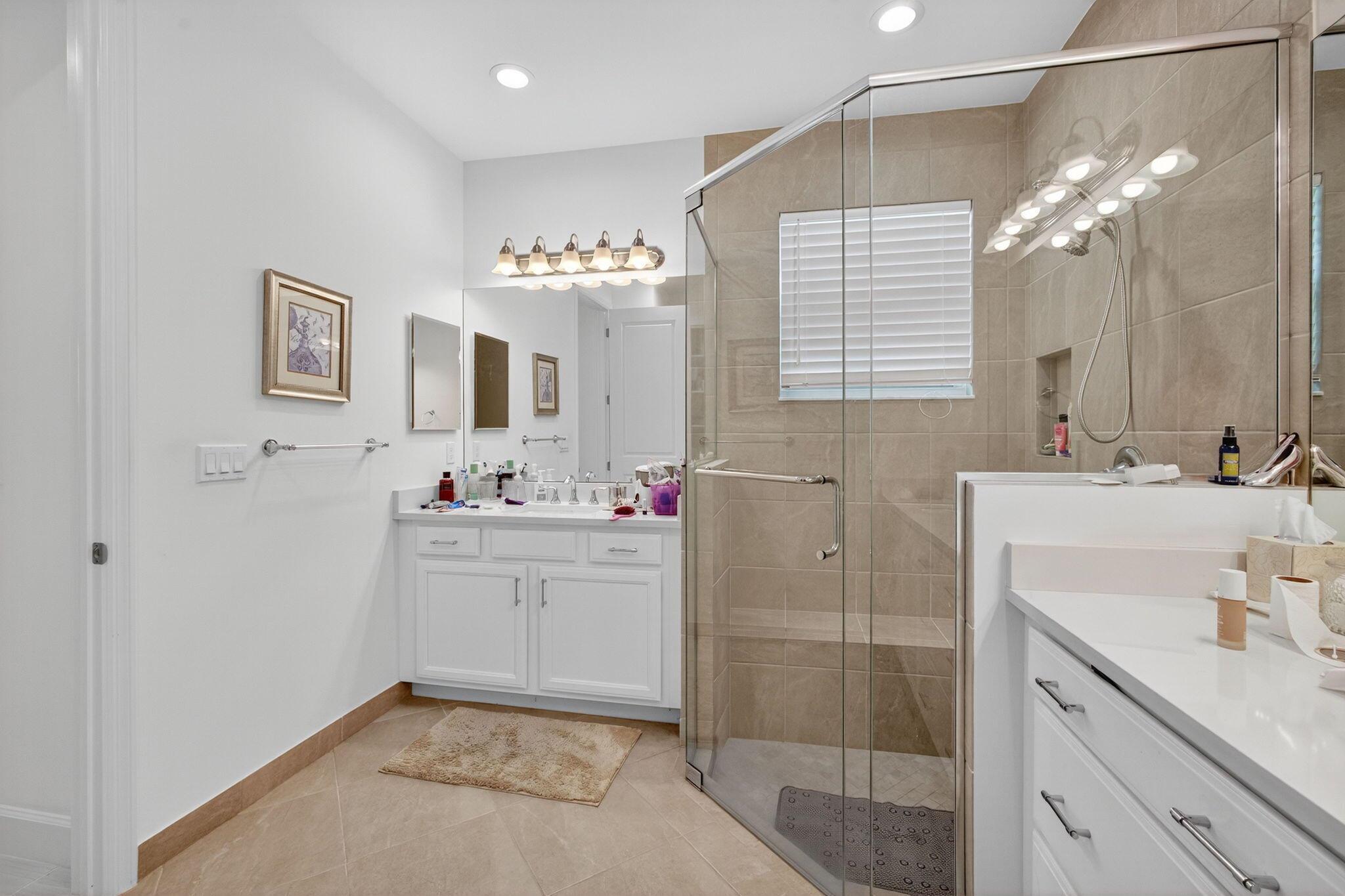 VALENCIA GROVE/RIVERLAND - Residential