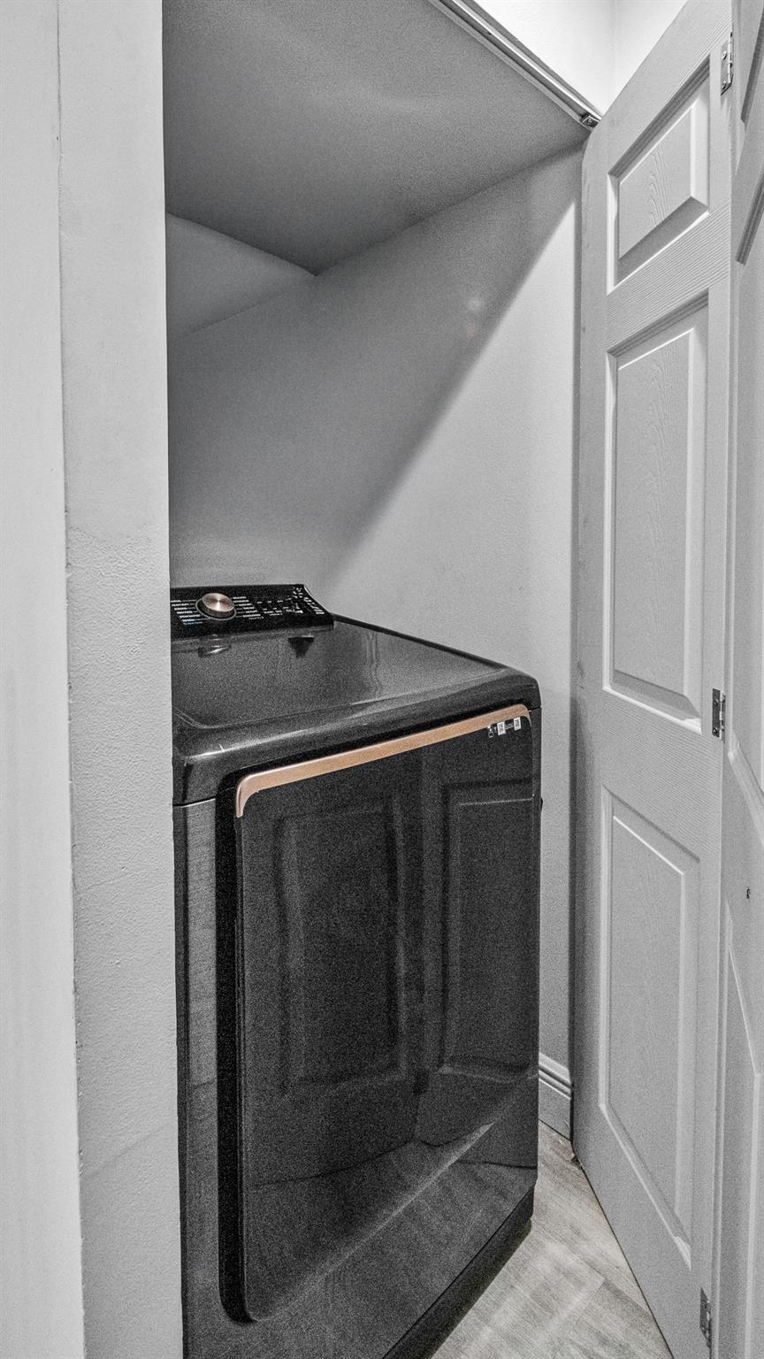 SEVEN SPRINGS 1 - Residential