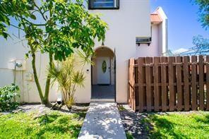 SEVEN SPRINGS 1 - Residential