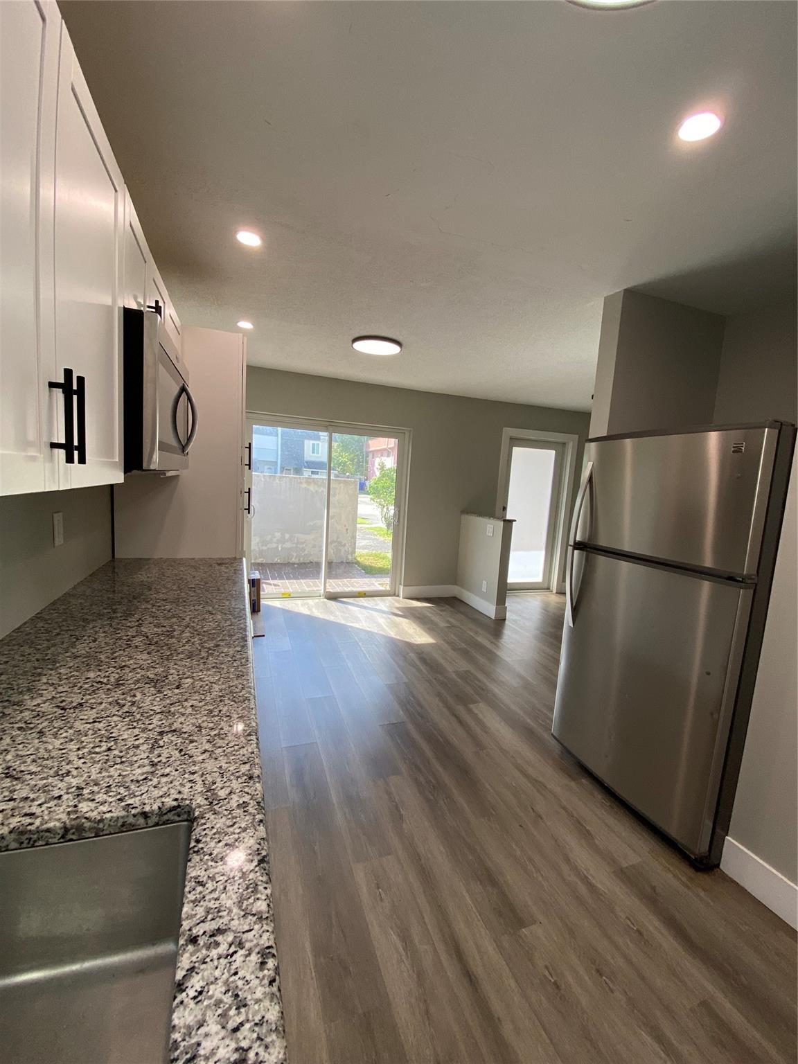 North Lauderdale Village - Residential Lease