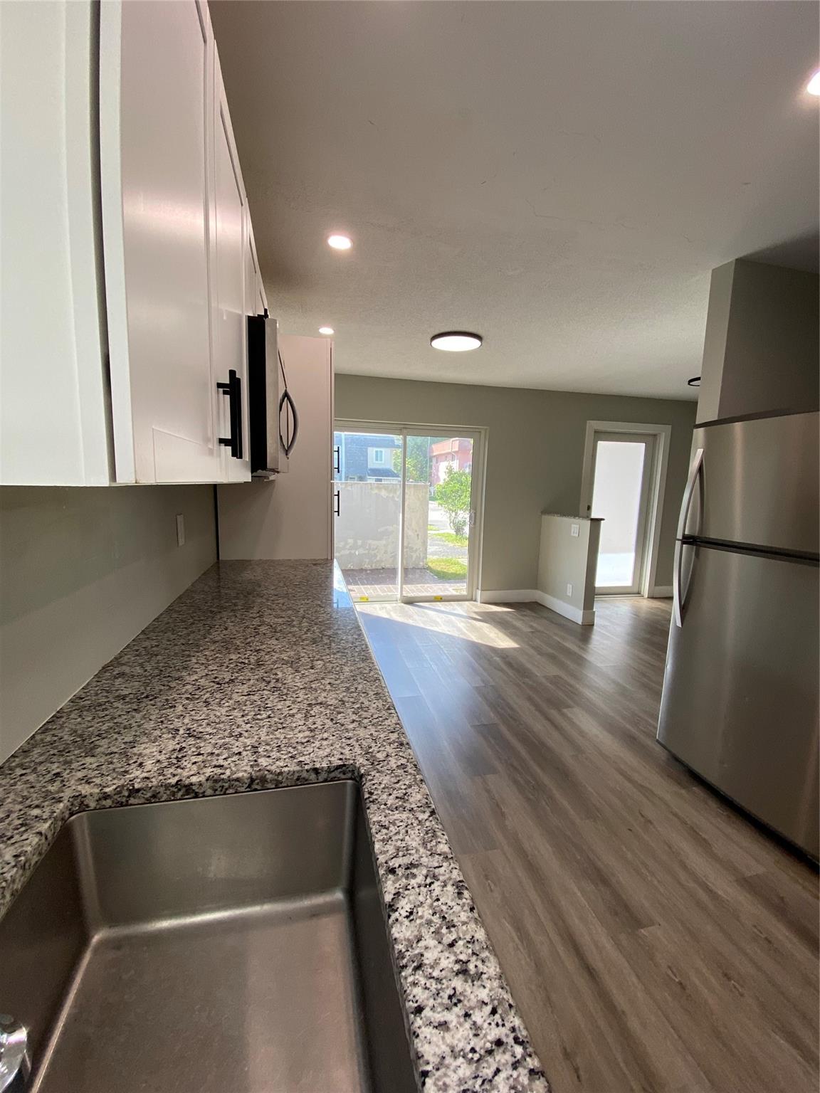 North Lauderdale Village - Residential Lease