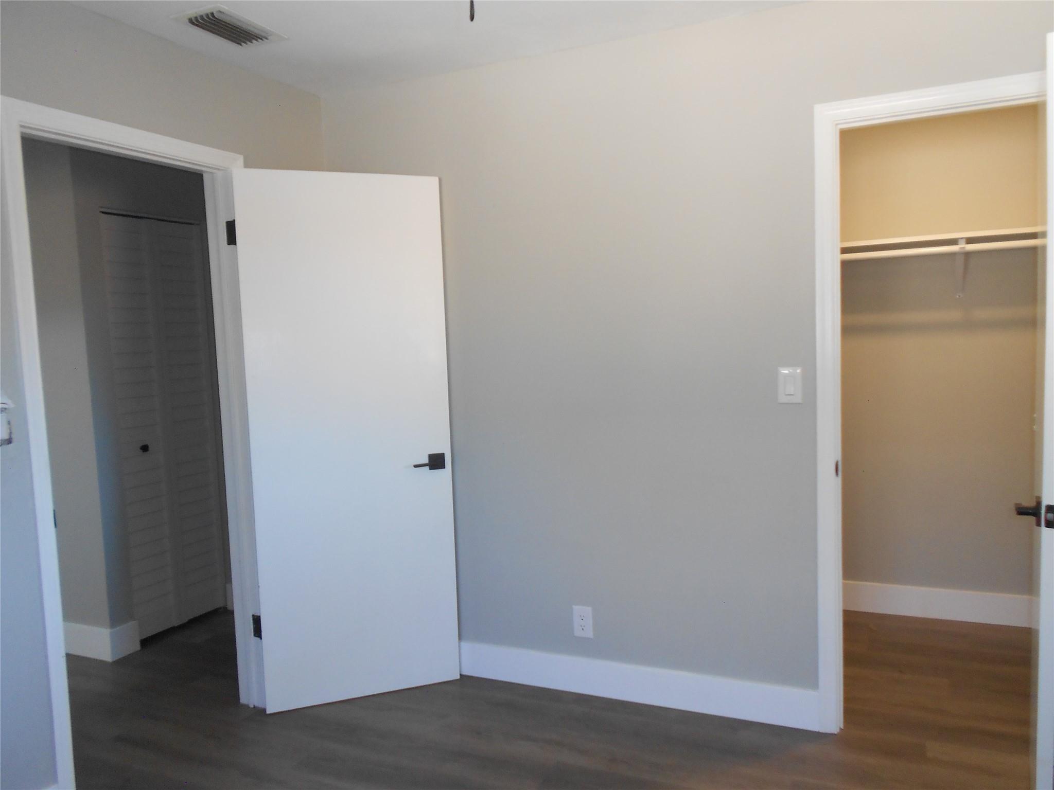 North Lauderdale Village - Residential Lease