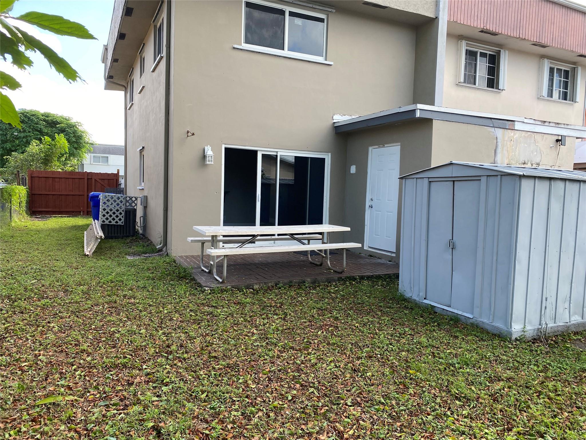 North Lauderdale Village - Residential Lease